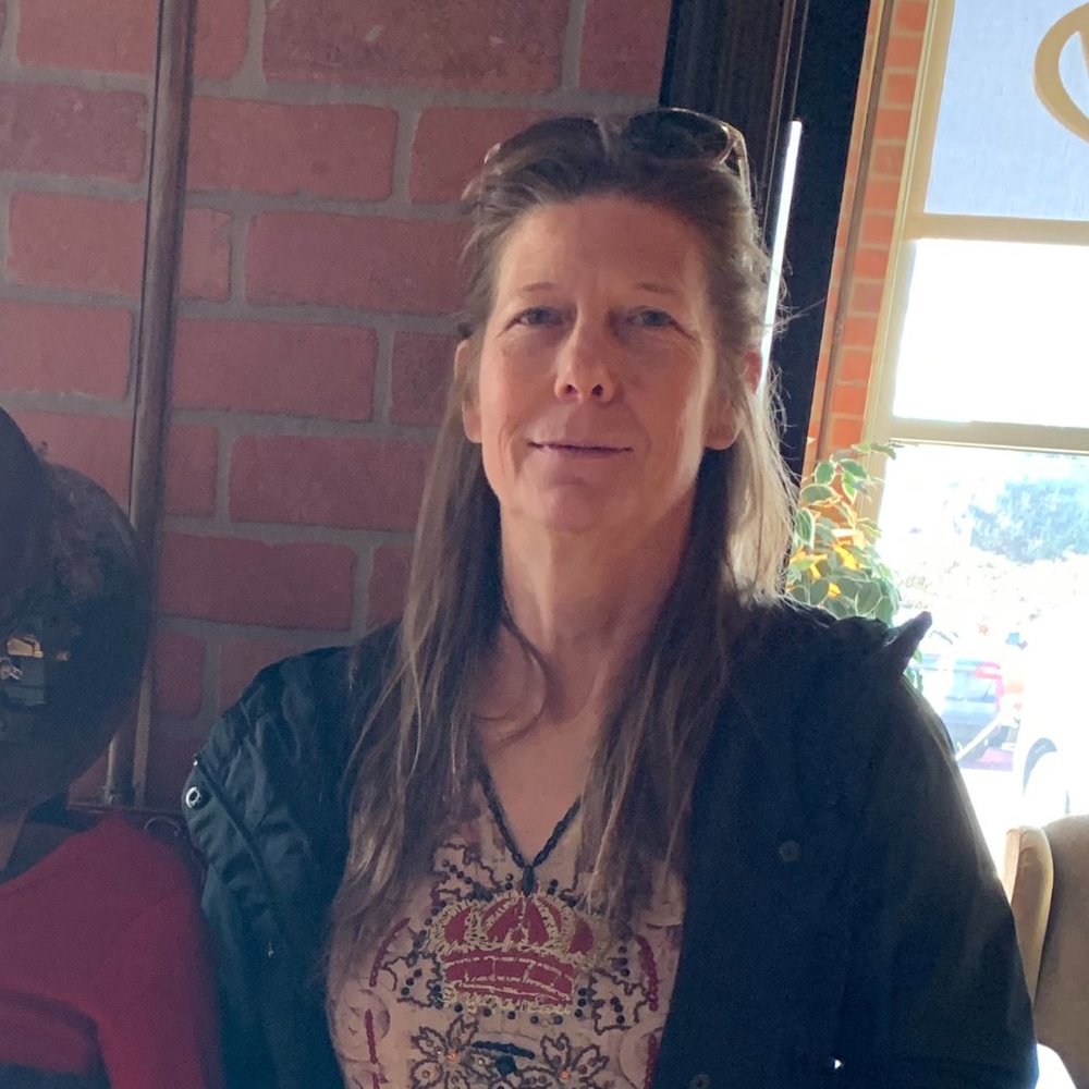 Meet your Posher, Kelly